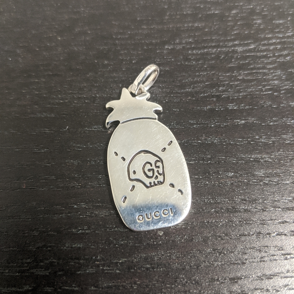 GUCCI GHOST PINEAPPLE CHARM PENDANT FOR NECKLACE